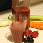 Vegan No-juicer Cherry Strawberry Juice