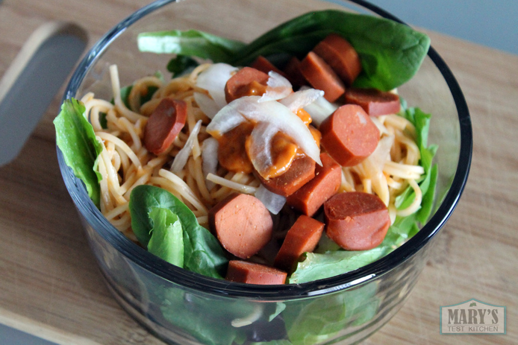 spicy peanut noodle bowl