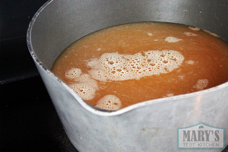 apple juice in a pot