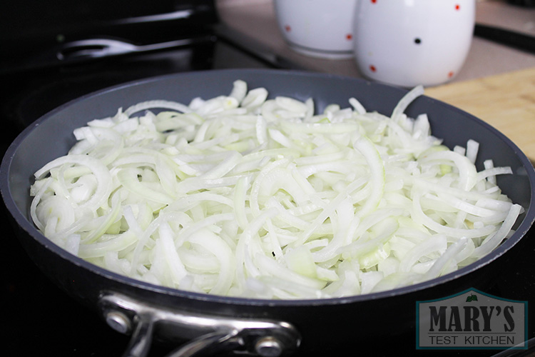 sliced-onions-cooking