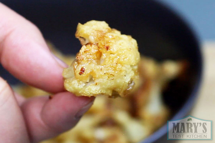 crispy-baked-cauliflower-floret--tossed-with-vegan-honey-garlic