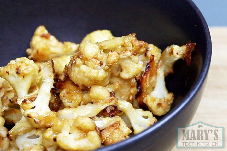 crispy-baked-cauliflower-tossed-with-vegan-honey-garlic