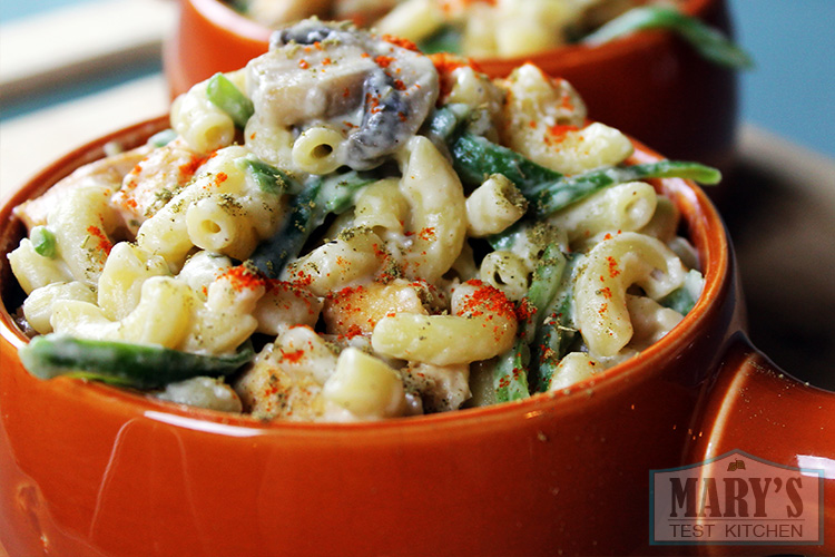 vegan Macaroni Pasta Alfredo with spinach and mushrooms