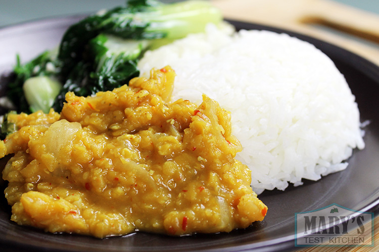Singapore Curry Inspired Lentils with Steamed Rice