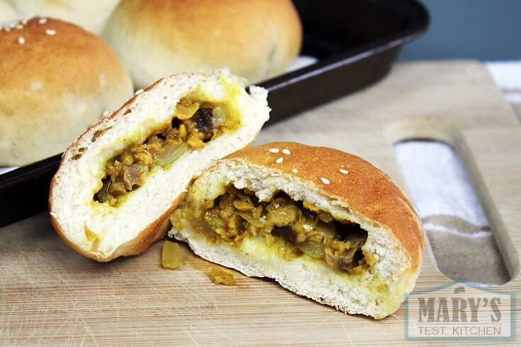 Vegan Curry Beef Buns | 咖喱牛肉包