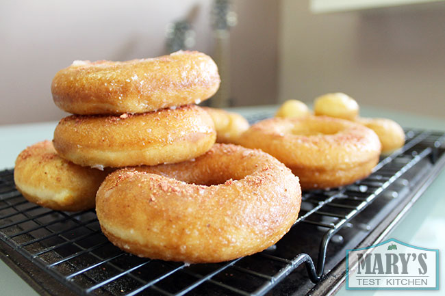 strawberry-sugar-glazed-vegan-donuts-stack