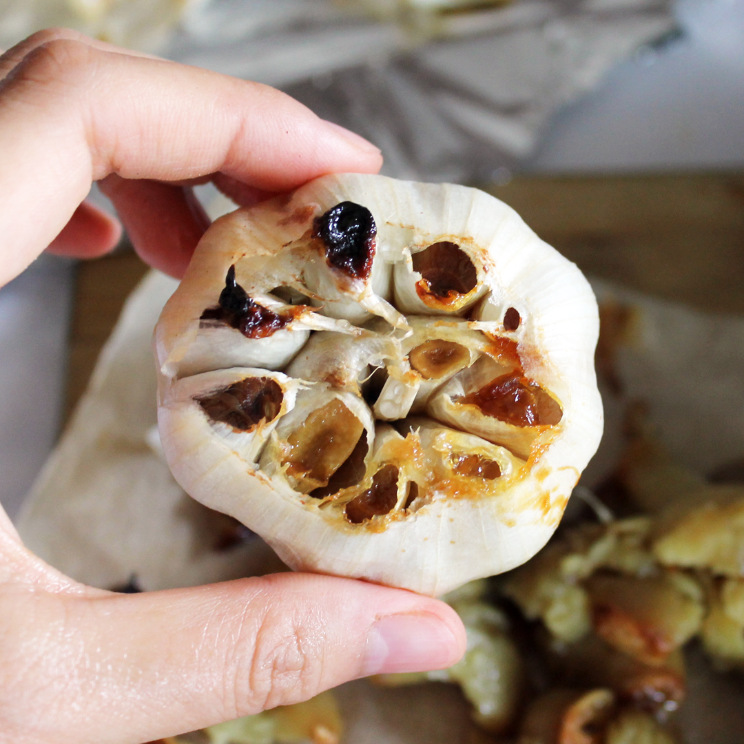 Roasted garlic bulb bottom