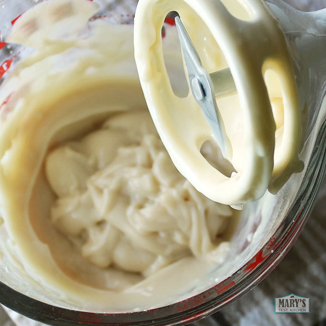 cream cheese frosting and immersion blender