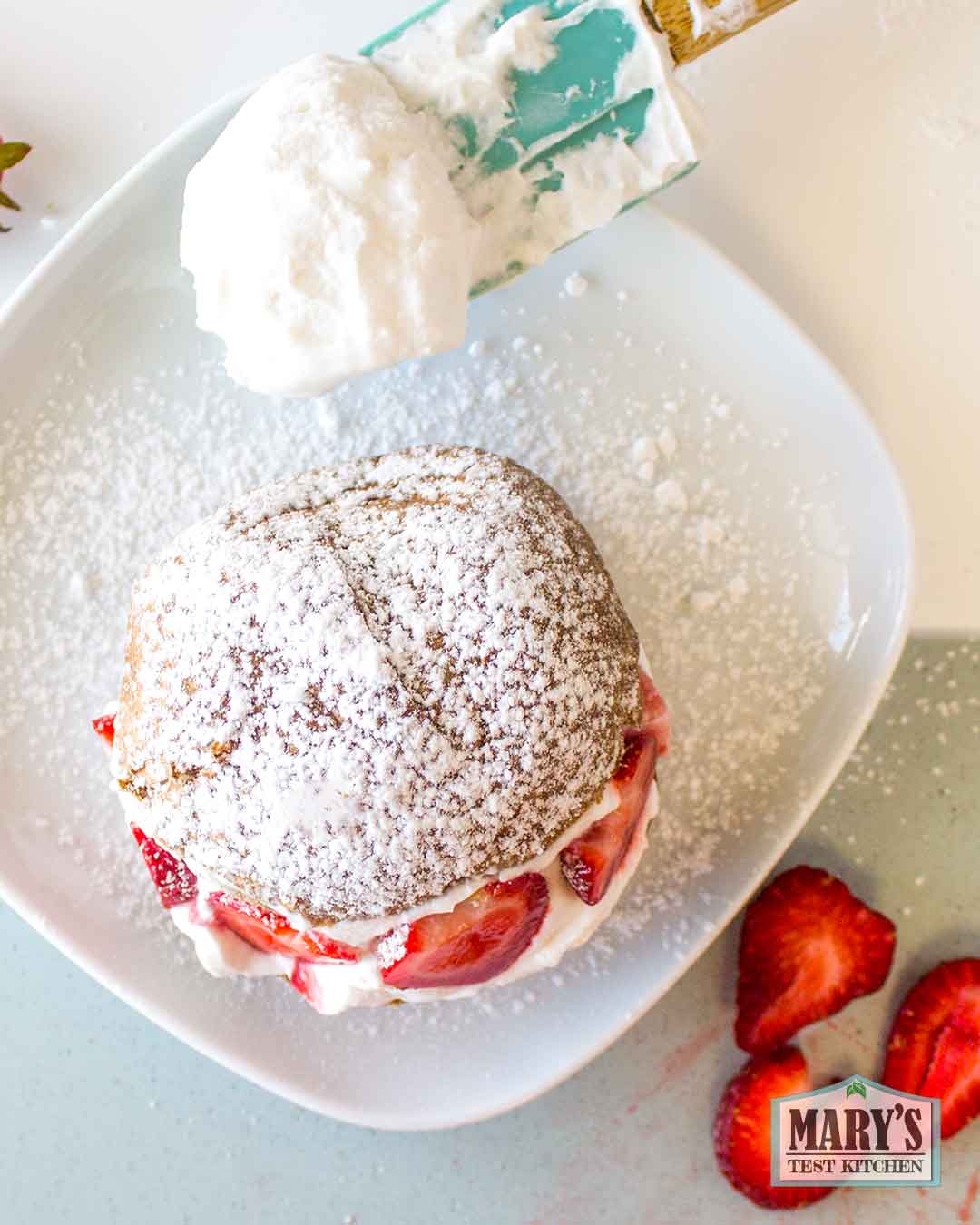 vegan strawberry cream bun