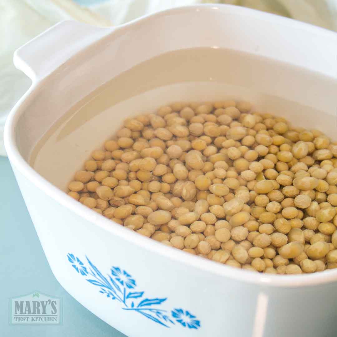soaking soybeans