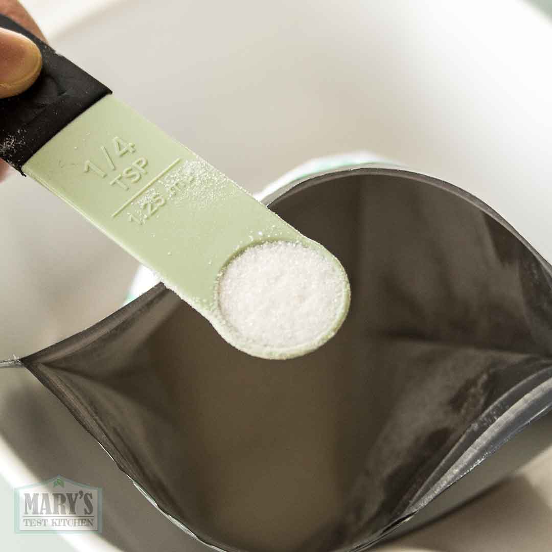 quarter teaspoon of GDL