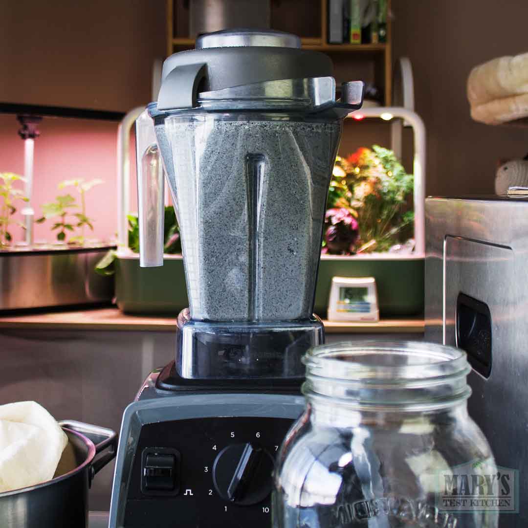 blending raw sesame seeds with water